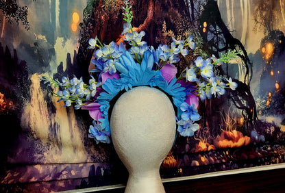 Fairy Queen Headdress Blue Purple Flower Crown with Lilies Fantasy Blossoms Enchanted Faerie Headpiece Festival Cosplay Costume Accessory