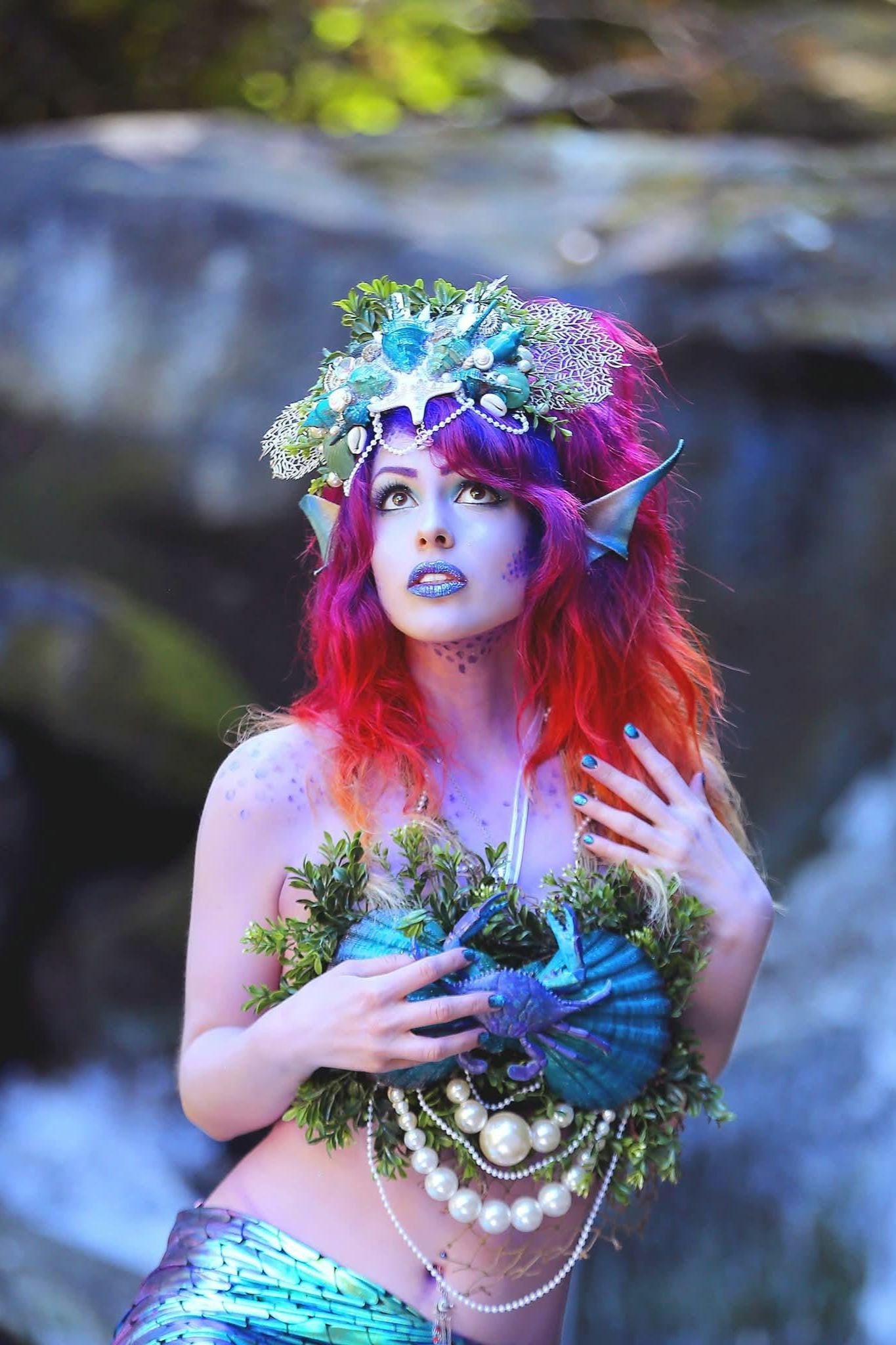 Glamorous Mermaid Costume Set Iridescent Mermaid Tail Seashell Bra Ocean Crown Fantasy Cosplay Outfit Siren Sea Goddess Costume Complete